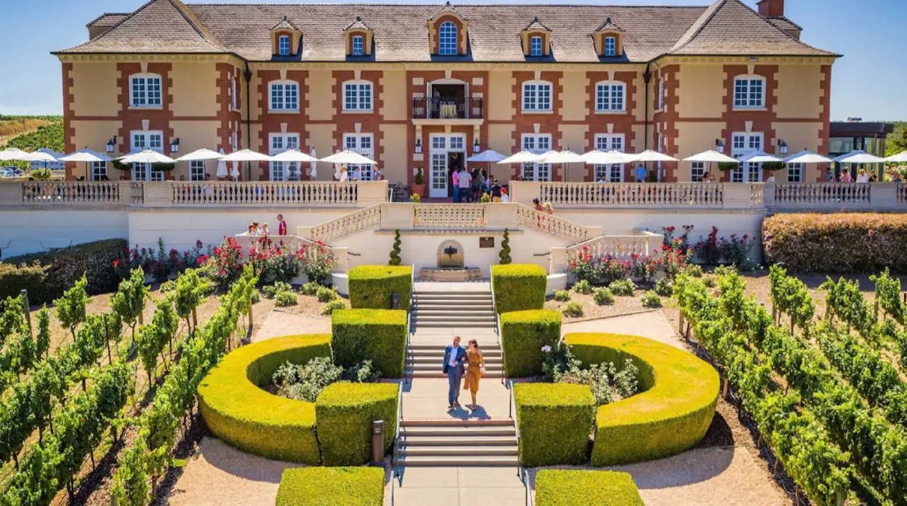 featured image of Domaine Carneros outdoor entrance surrounded with vineyards