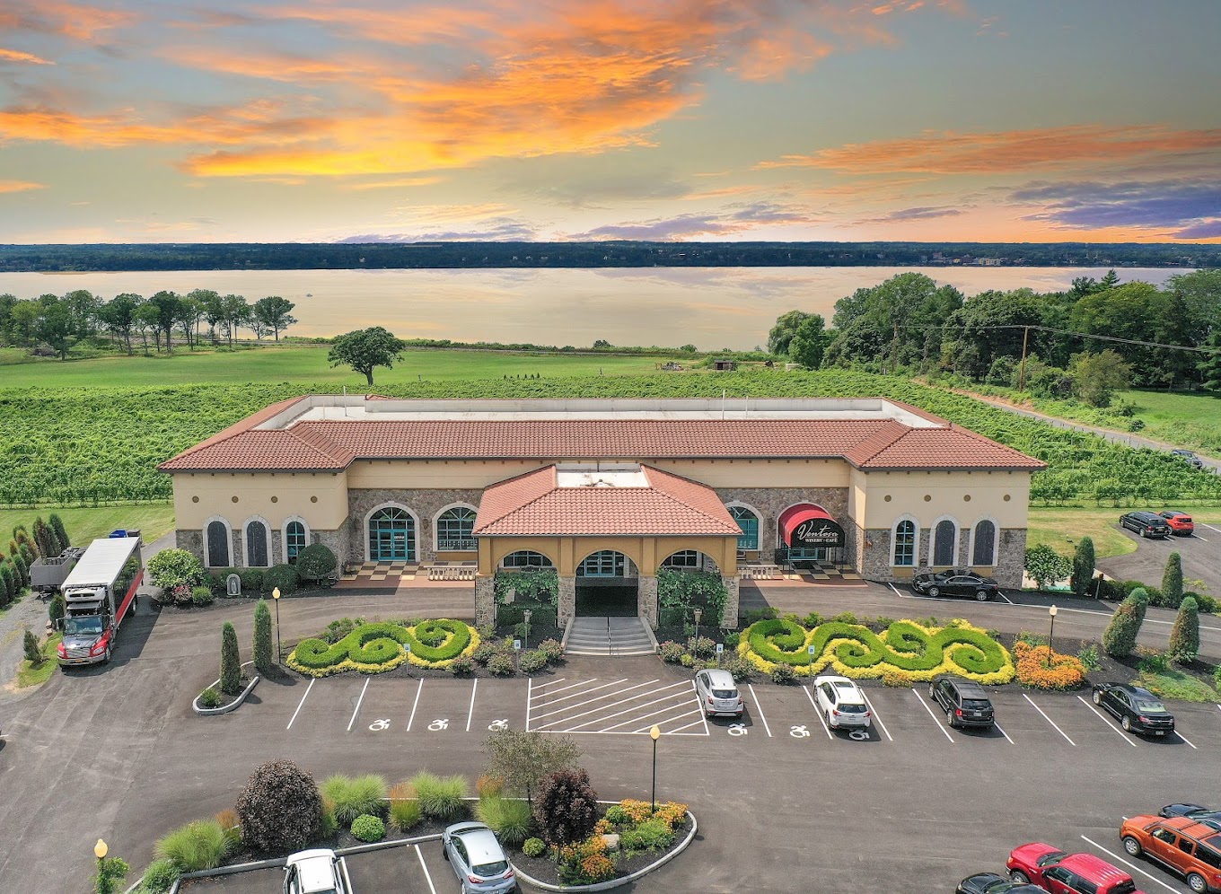 Ventosa Vineyards panoramic view of the winery and scenic lake